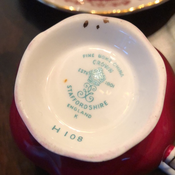 🏴󠁧󠁢󠁥󠁮󠁧󠁿 Crown Staffordshire Tea Cup & Saucer fine bone china set - Picture 7 of 9